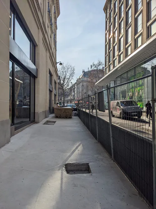 Location Benne chantier 8m3 Paris